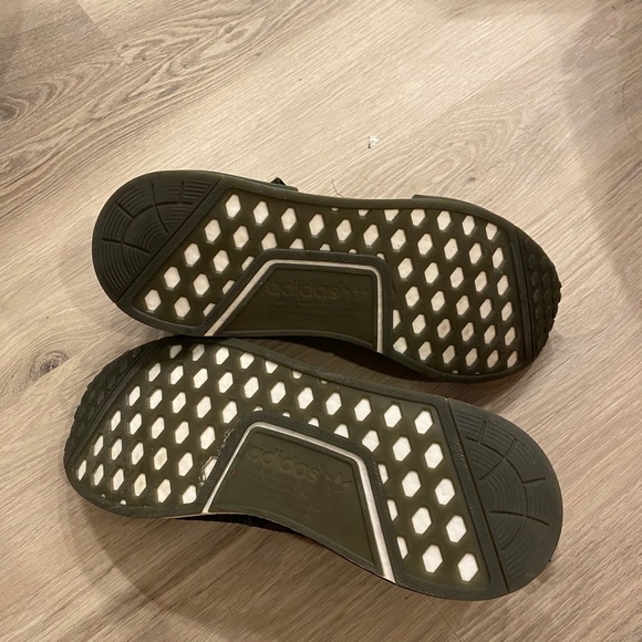Adidas NMD - Picture 3 of 5